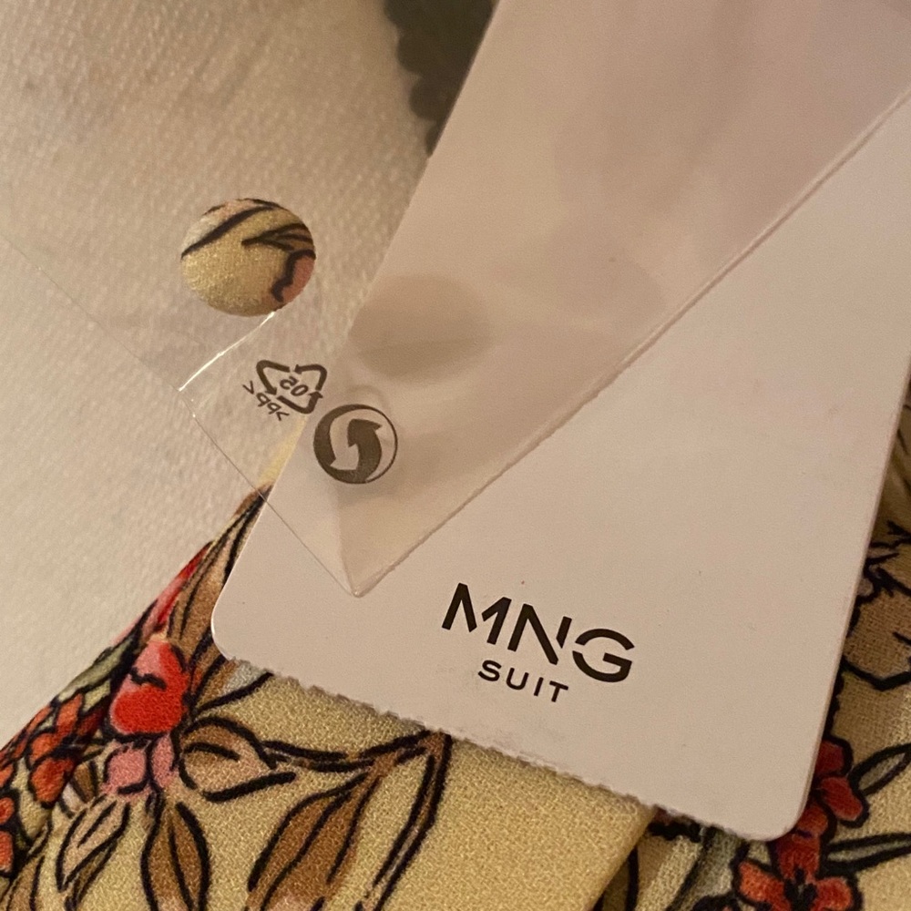 Brand new MNG  DRESS - Picture 3 of 5